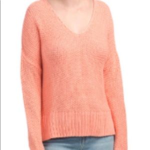 LUCKY Brand - Light V-Neck Sweater (size M)